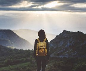 Průvodce světem batohů: Jak si vybrat ten správný?