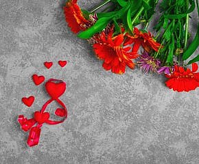 Pánové, už máte pro své milé dárek na Mezinárodní den žen?