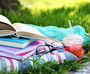 Redakce doporučuje: TOP 10 knih pro letní čtení