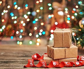 Co mužům pod stromeček? Tipy na vánoční dárky, které ocení každý chlap