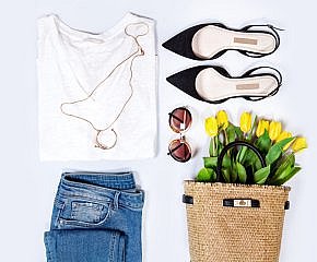 Módní trendy na jaro 2020: Vsaďte na výrazné barvy a volné střihy